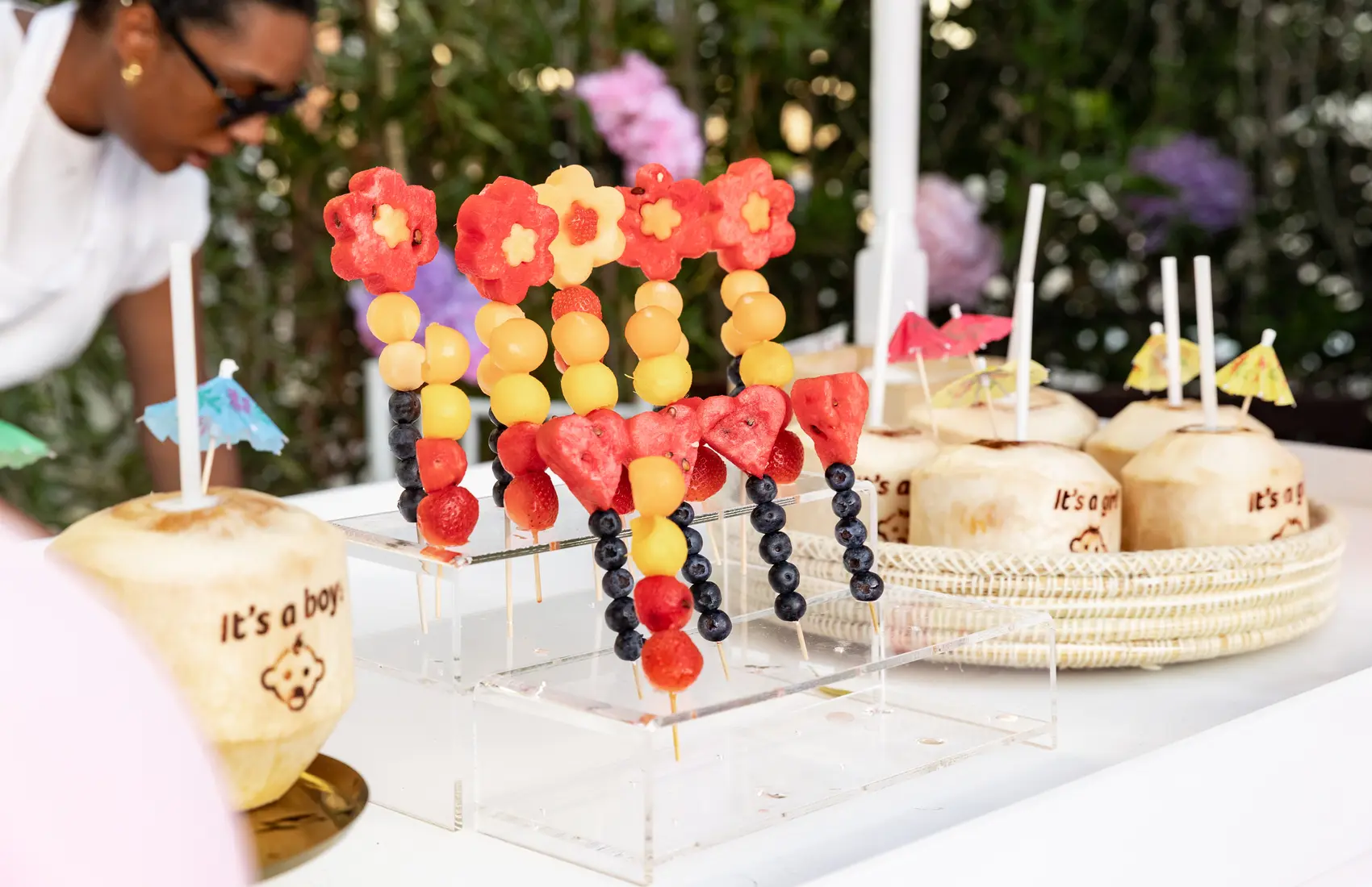 He or She? – A Grand Gender Reveal Photos