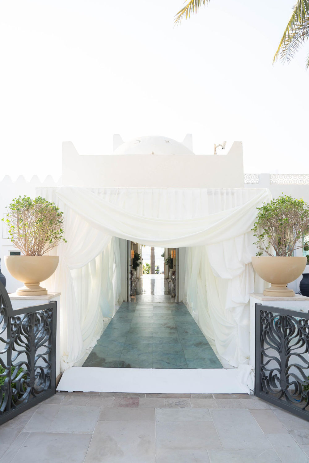 The Mirage Effect: An Iconic 50th Birthday in Dubai Photos
